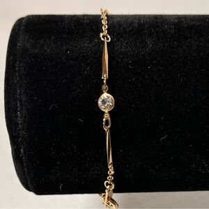 New Vintage Avon gold-tone bracelet clear bezel set crystals